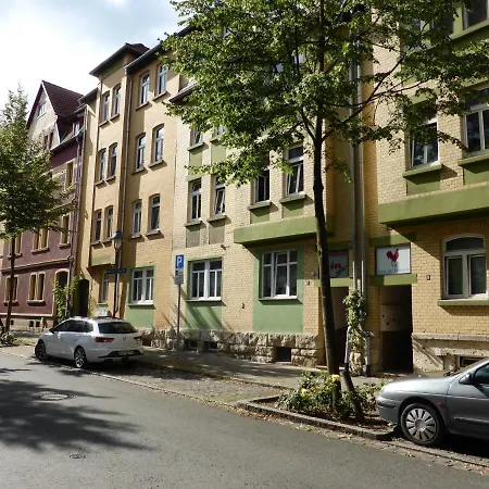 Apartment Humboldt 3 Schlafzimmer,Wifi, Netflix Parken, Terrasse, Klimatisiert, Naehe Zentrum Jena Exterior foto