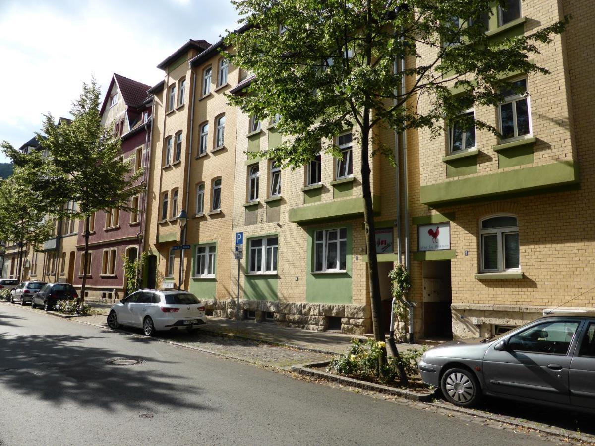 Humboldt 3 Schlafzimmer,wifi, Netflix Parken, Terrasse, Klimatisiert, Naehe Zentrum Jena