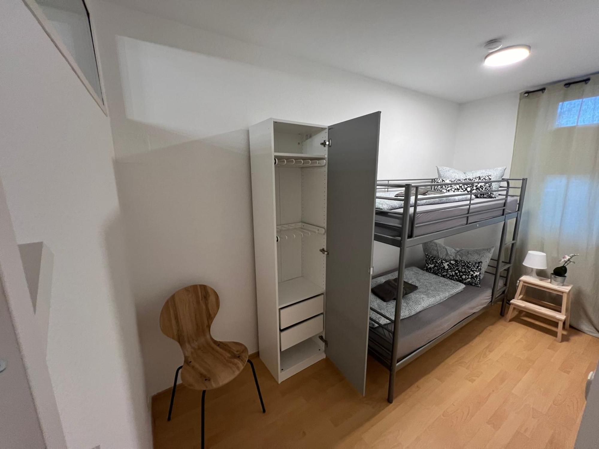 Humboldt 3 Schlafzimmer,wifi, Netflix Parken, Terrasse, Klimatisiert, Naehe Zentrum * Jena