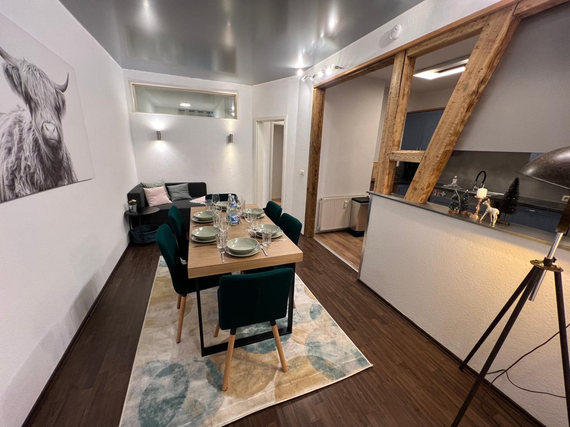 Humboldt 3 Schlafzimmer,wifi, Netflix Parken, Terrasse, Klimatisiert, Naehe Zentrum Apartment *